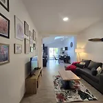 Hébergement de vacances Maison élégante Avec Jardin I Centre De *