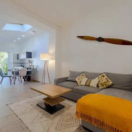 Maison Elegante Avec Jardin I Centre De Cognac