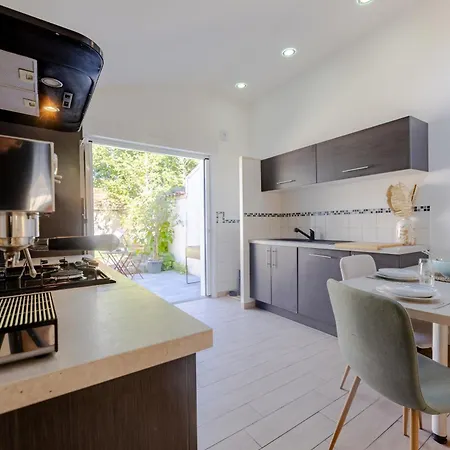 Maison Elegante Avec Jardin I Centre De * Cognac